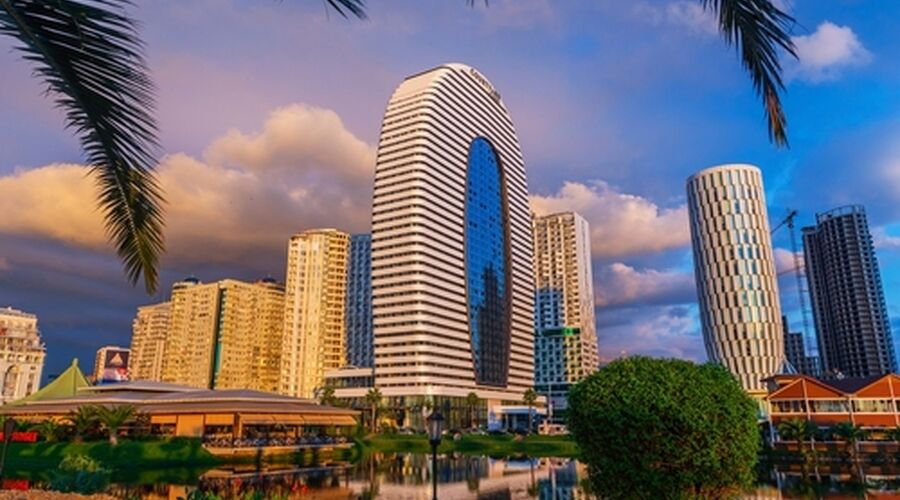 Uçakla Tiflis & Batum & Ayder Yaylası Turu ( Trabzon başlar, Rize biter )