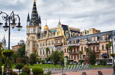 Uçakla Tiflis & Batum & Ayder Yaylası Turu ( Trabzon başlar, Rize biter )