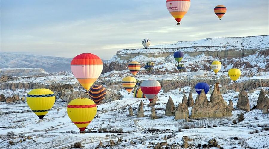 Yılbaşı Özel, Uçakla Kapadokya & Kayseri Erciyes Kayak Merkezi Turu