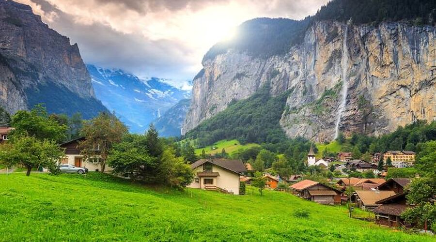 Alpler `de Rüya Yolculuk; İSVİÇRE