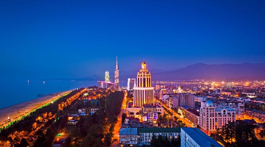 Uçakla Gürcistan-Batum & Ayder Yaylası Turu ( Trabzon başlar, Rize biter )