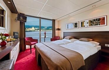 Amadeus Brilliant Nehir Gemisi ile Ren Nehrinde Lale Zamanı Özel Sefer