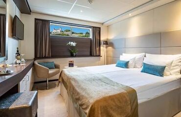 Amadeus Brilliant  Nehir Gemisi ile Ren Nehrinde Lale Zamanı Özel Sefer